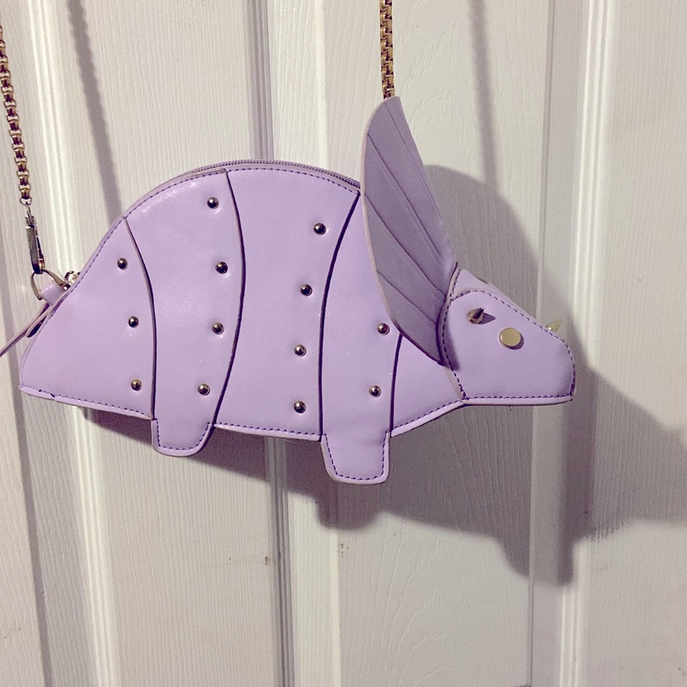 Cute dinosaur purse.